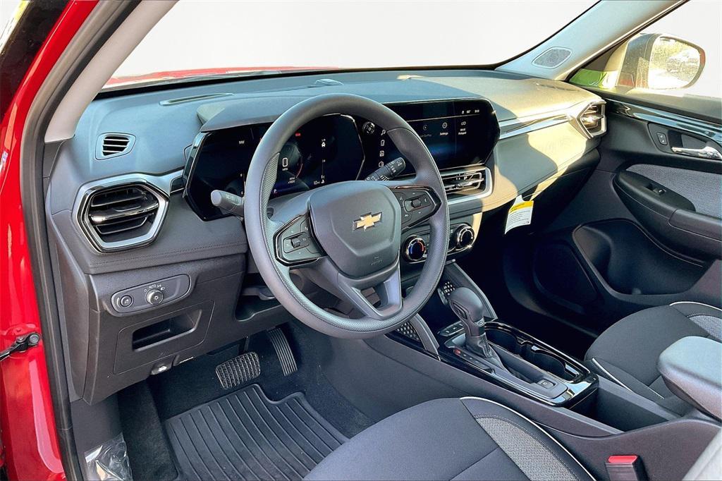 new 2026 Chevrolet TrailBlazer car, priced at $23,202