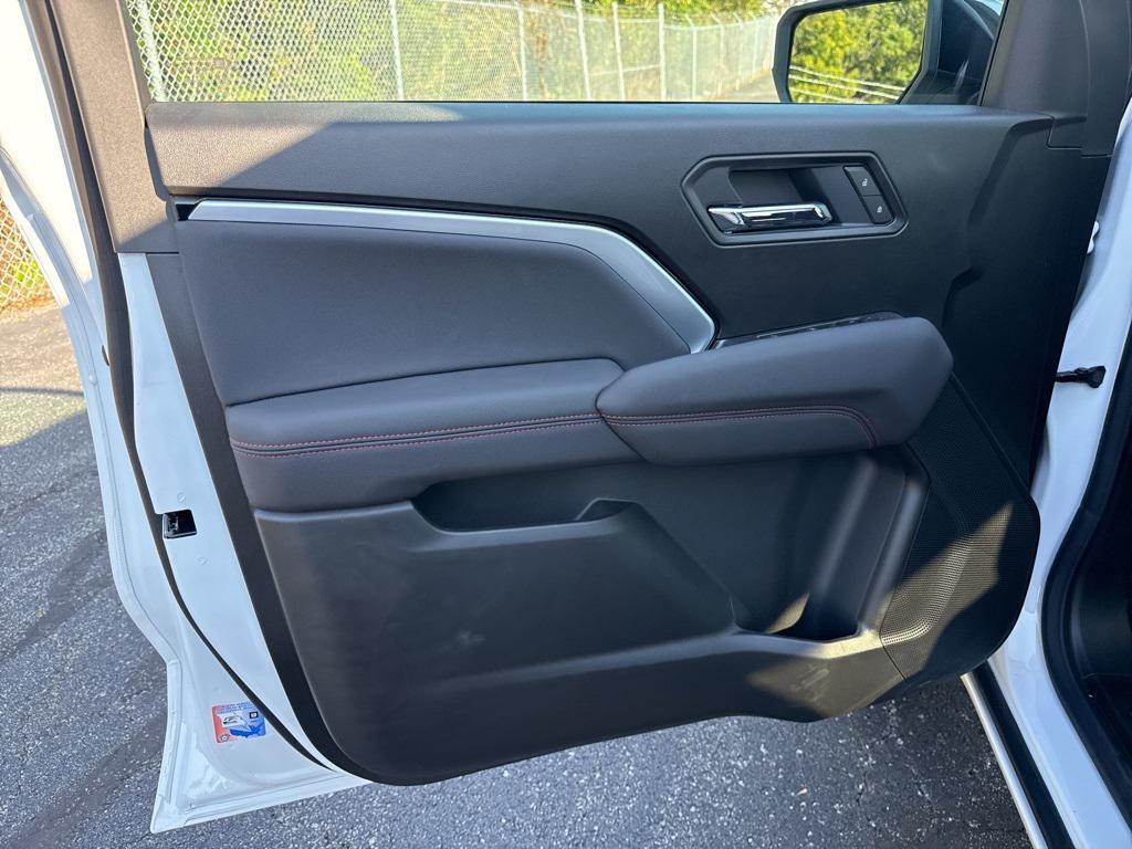 new 2026 Chevrolet Colorado car, priced at $42,743