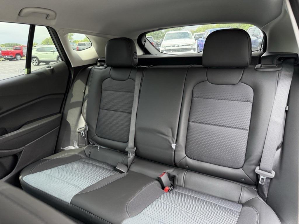 new 2025 Chevrolet Trax car, priced at $21,658