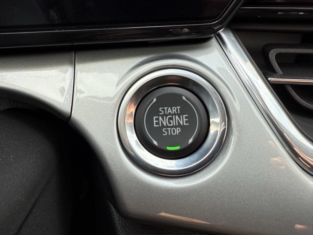 new 2025 Chevrolet Trax car, priced at $21,658