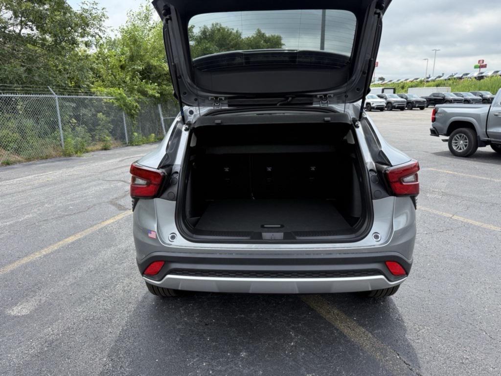 new 2025 Chevrolet Trax car, priced at $21,658