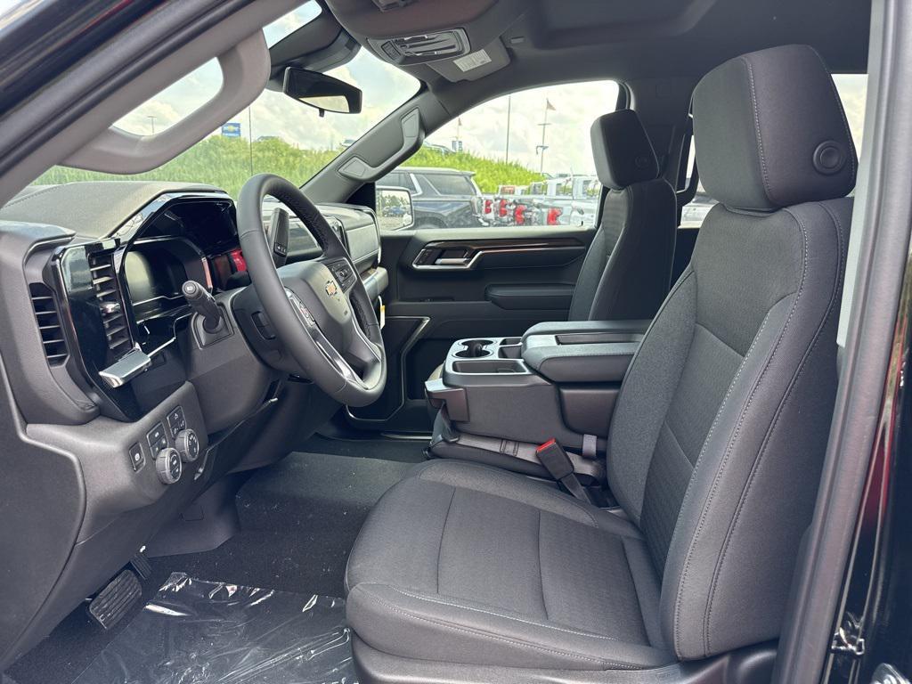 new 2025 Chevrolet Silverado 1500 car, priced at $48,081