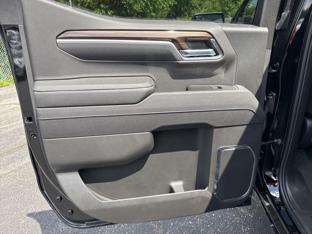 new 2025 Chevrolet Silverado 1500 car, priced at $48,081