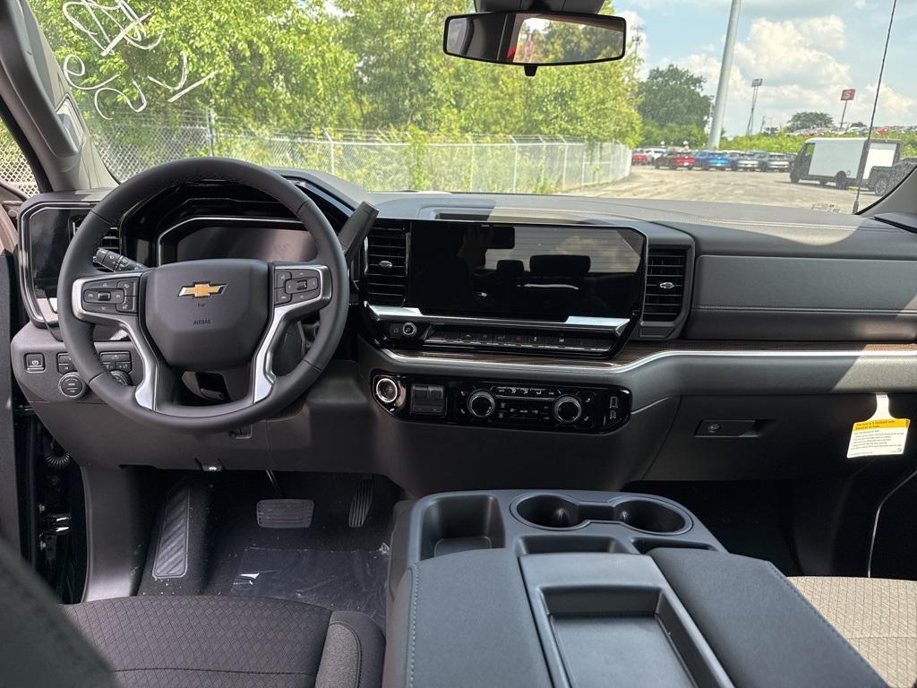new 2025 Chevrolet Silverado 1500 car, priced at $48,081