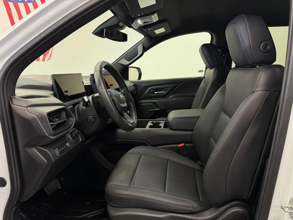used 2024 Chevrolet Silverado EV car, priced at $43,940