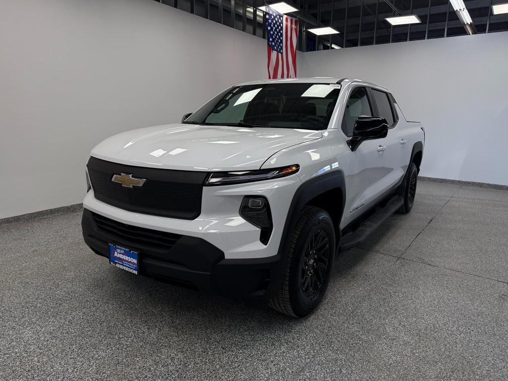 used 2024 Chevrolet Silverado EV car, priced at $43,940