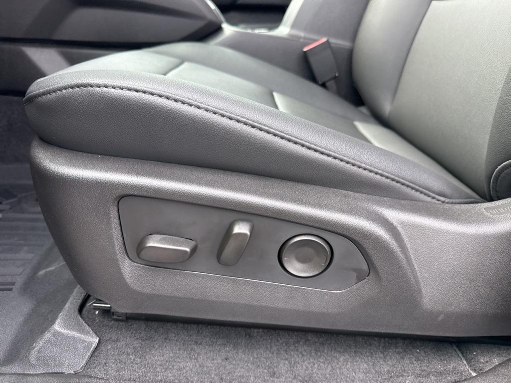 new 2026 Chevrolet Colorado car, priced at $42,157