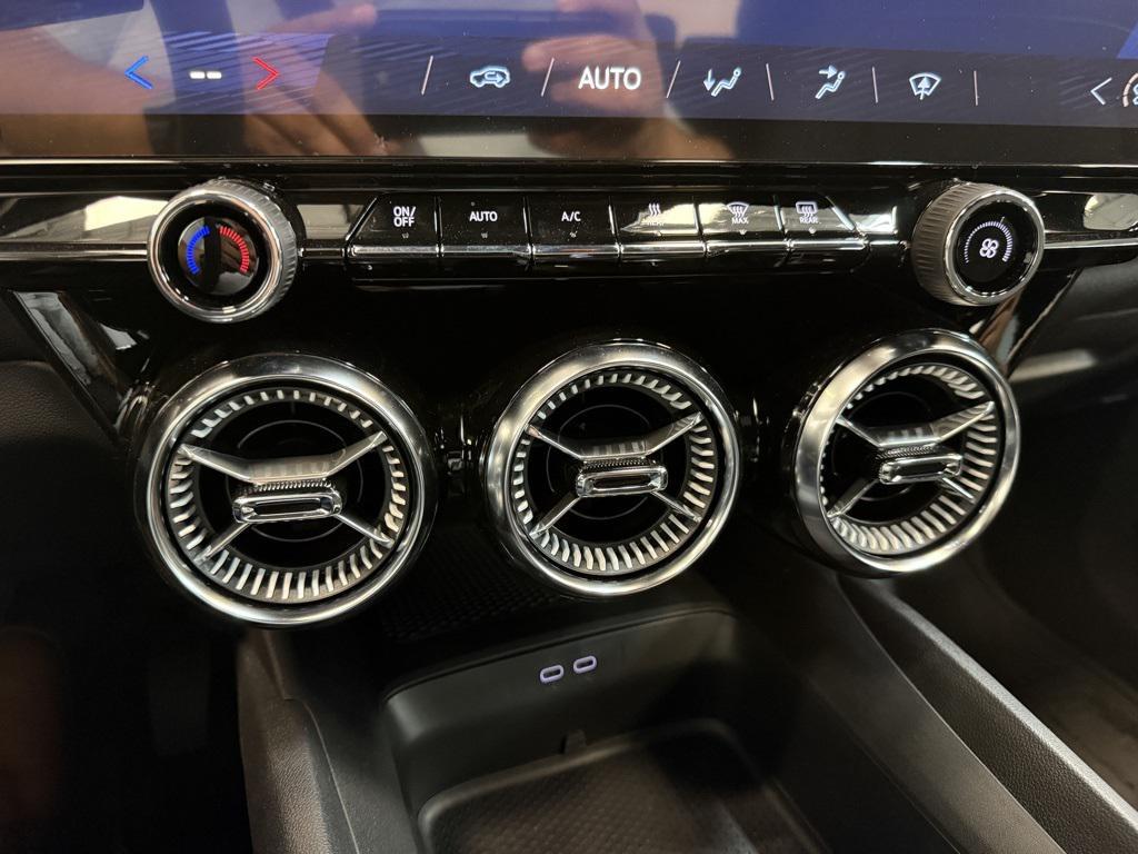 new 2025 Chevrolet Blazer EV car, priced at $38,462