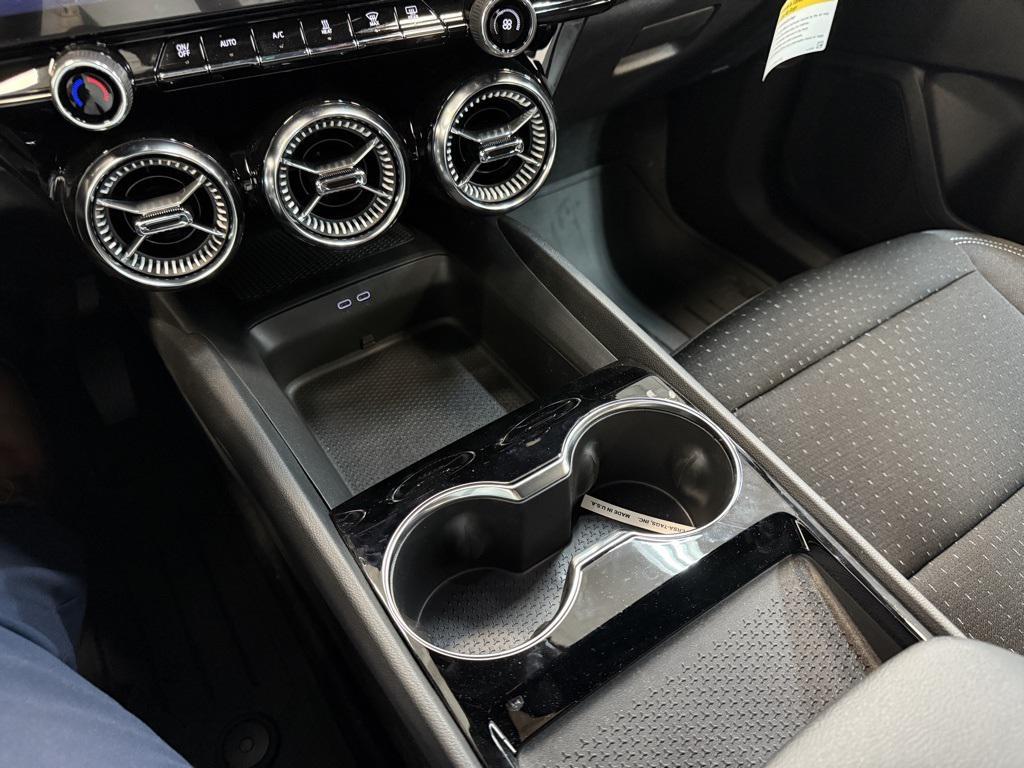 new 2025 Chevrolet Blazer EV car, priced at $38,462