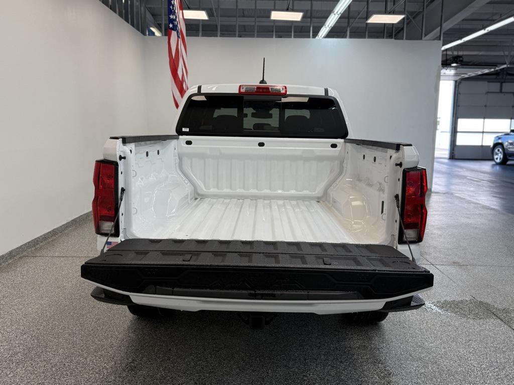 new 2025 Chevrolet Colorado car, priced at $37,136
