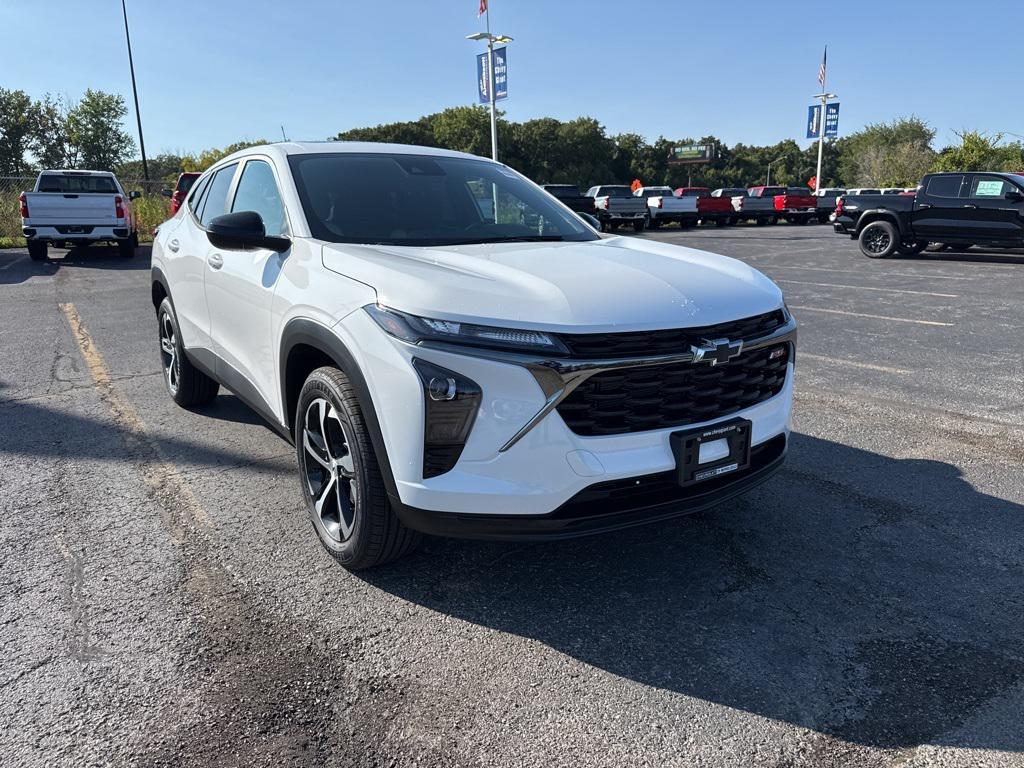 new 2025 Chevrolet Trax car, priced at $23,664