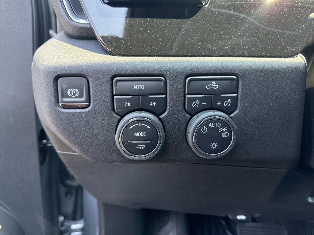 new 2025 Chevrolet Silverado 1500 car, priced at $48,463