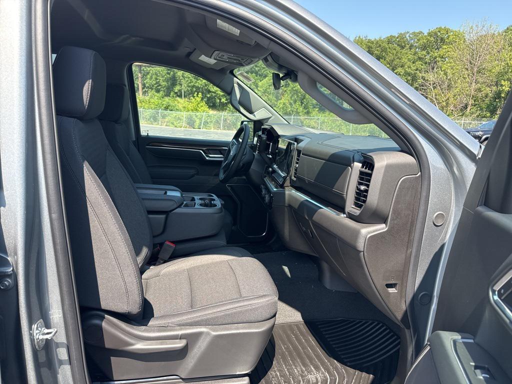 new 2025 Chevrolet Silverado 1500 car, priced at $48,463