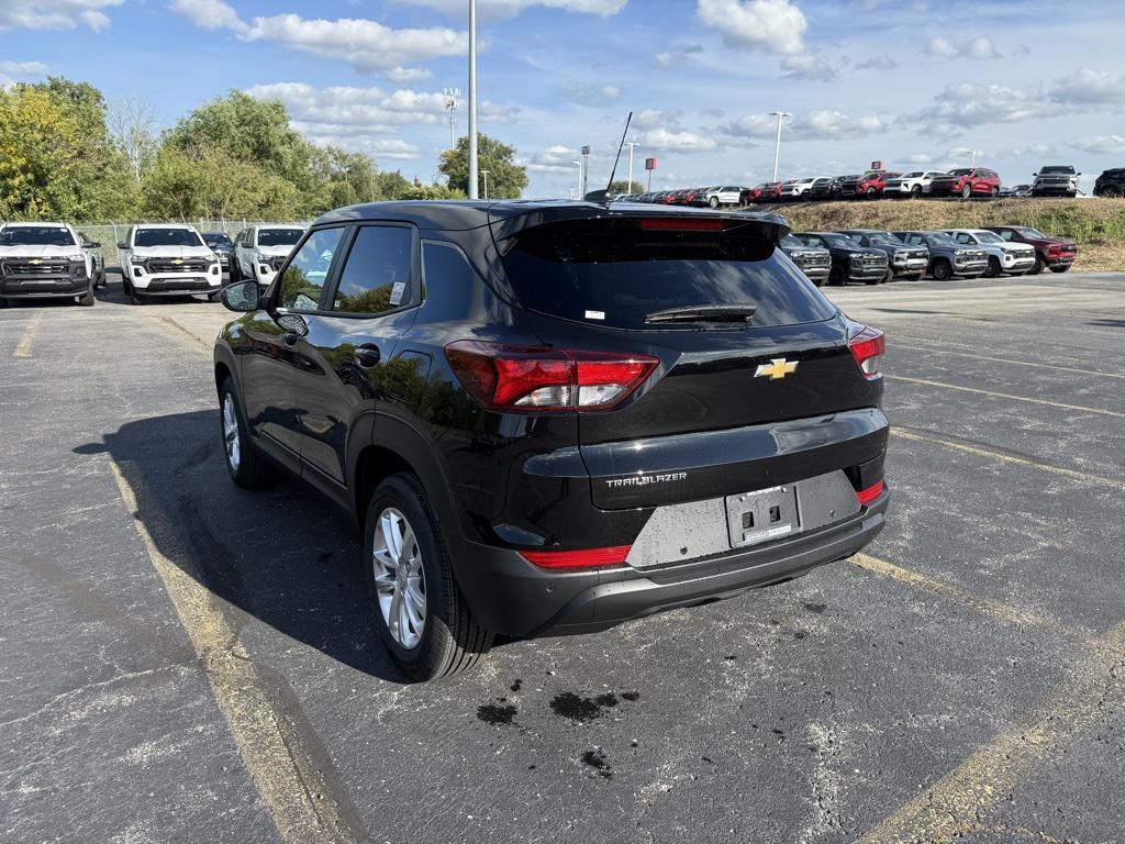 new 2026 Chevrolet TrailBlazer car, priced at $24,311