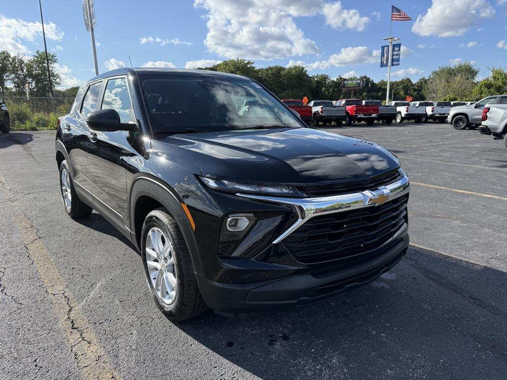 new 2026 Chevrolet TrailBlazer car, priced at $24,311