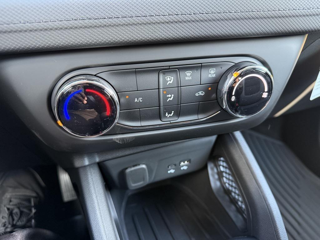 new 2026 Chevrolet TrailBlazer car, priced at $24,311