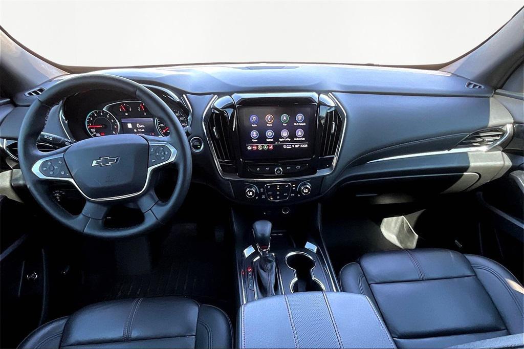 used 2023 Chevrolet Traverse car, priced at $33,900