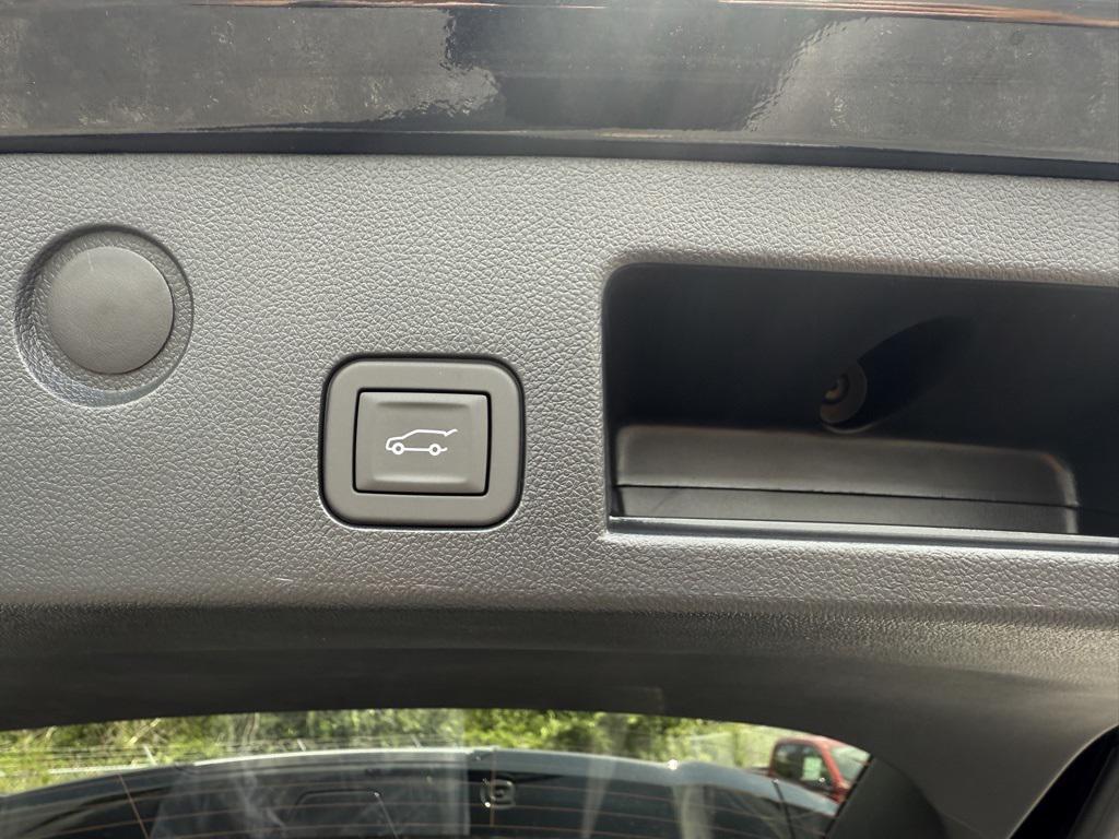 new 2026 Chevrolet Equinox car, priced at $31,653