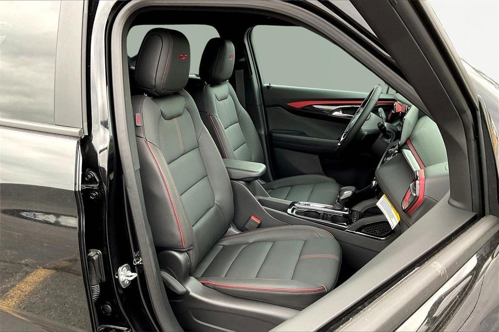 new 2025 Chevrolet TrailBlazer car, priced at $28,677