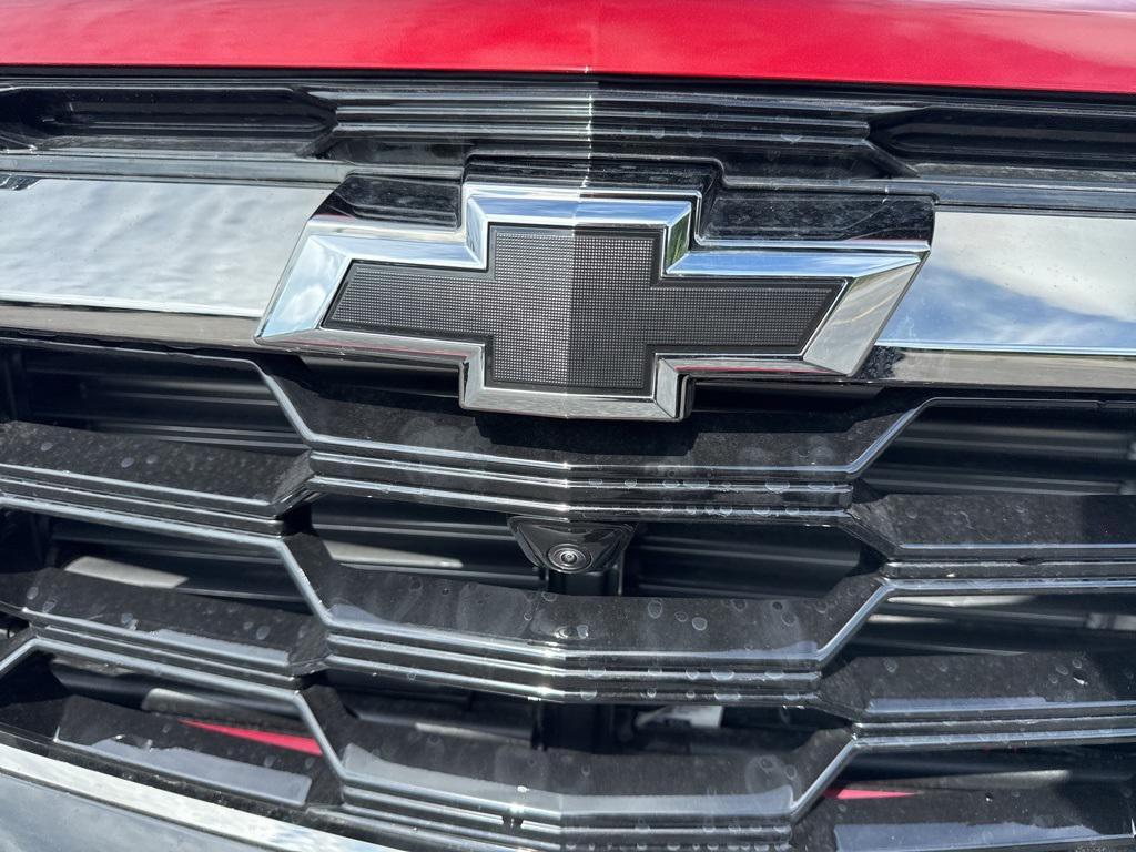 new 2026 Chevrolet Equinox car, priced at $32,454