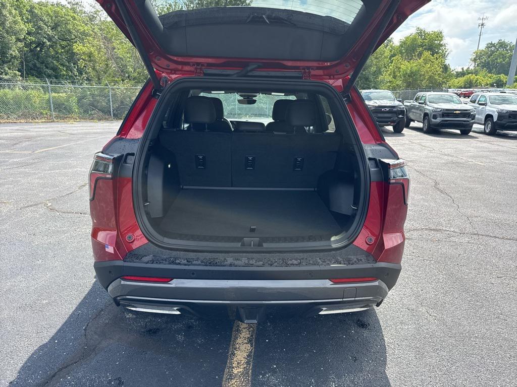 new 2026 Chevrolet Equinox car, priced at $32,454