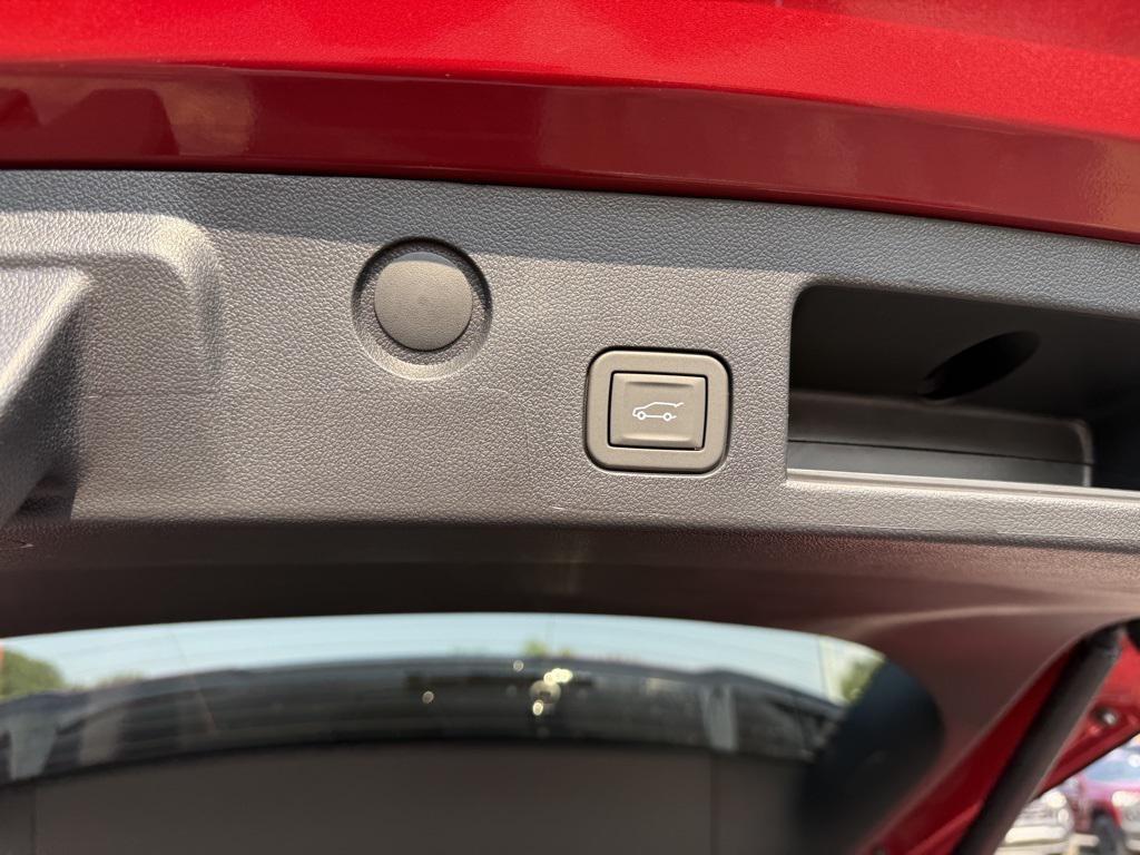 new 2026 Chevrolet Equinox car, priced at $32,963