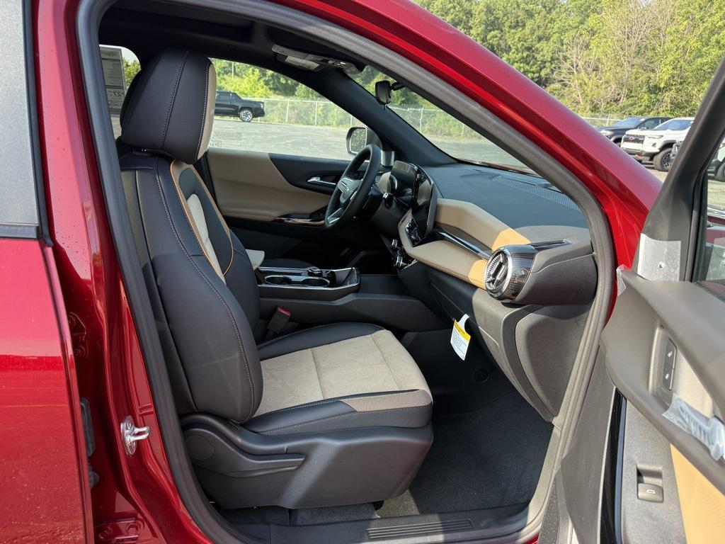 new 2026 Chevrolet Equinox car, priced at $32,963