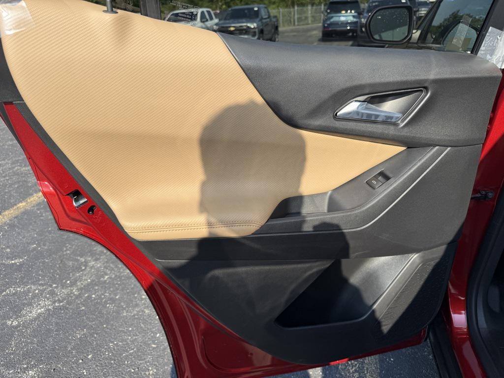 new 2026 Chevrolet Equinox car, priced at $32,963