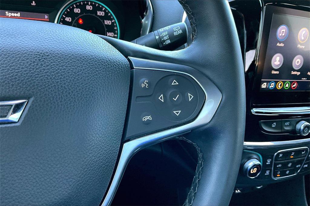 used 2023 Chevrolet Traverse car, priced at $35,888