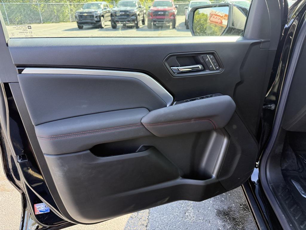 new 2026 Chevrolet Colorado car, priced at $45,614