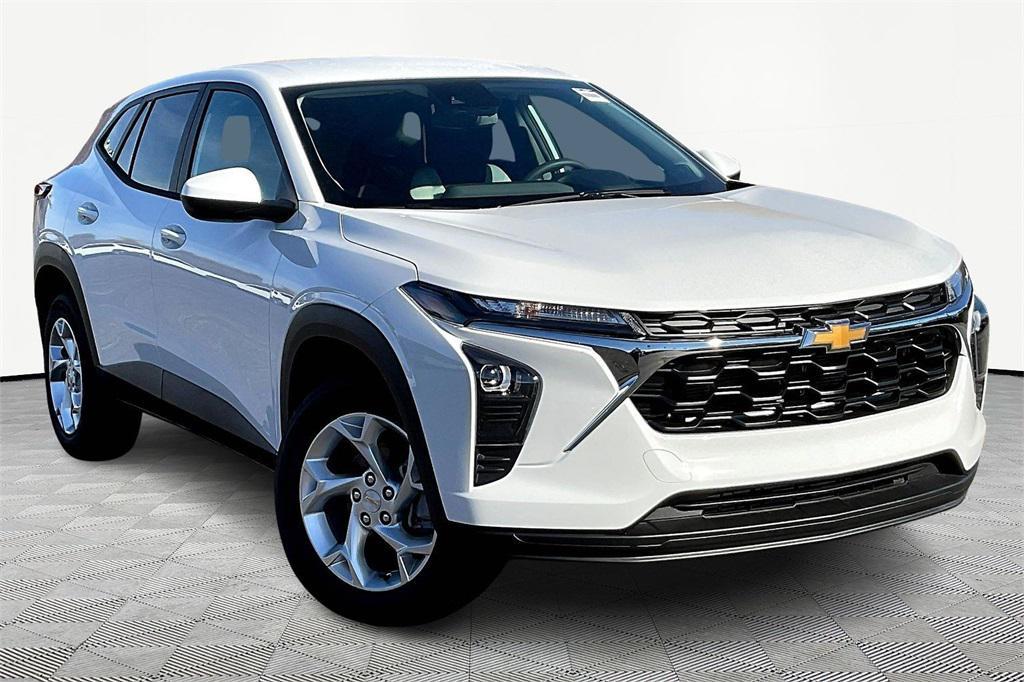 new 2026 Chevrolet Trax car, priced at $23,850