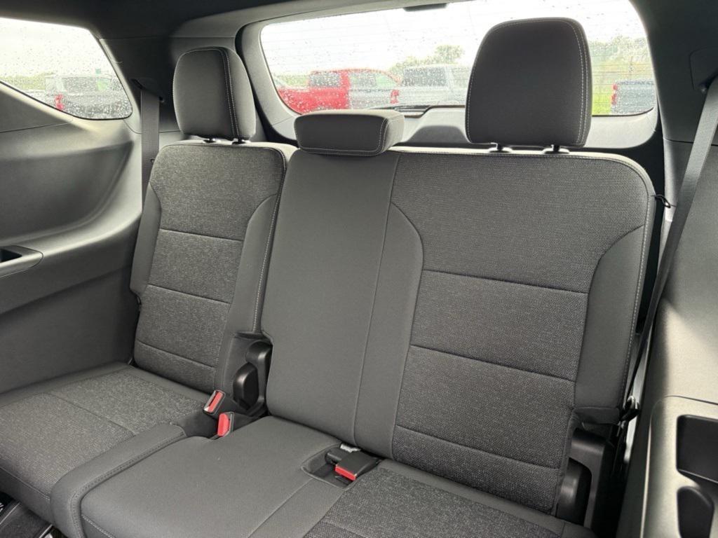 new 2026 Chevrolet Traverse car, priced at $43,531
