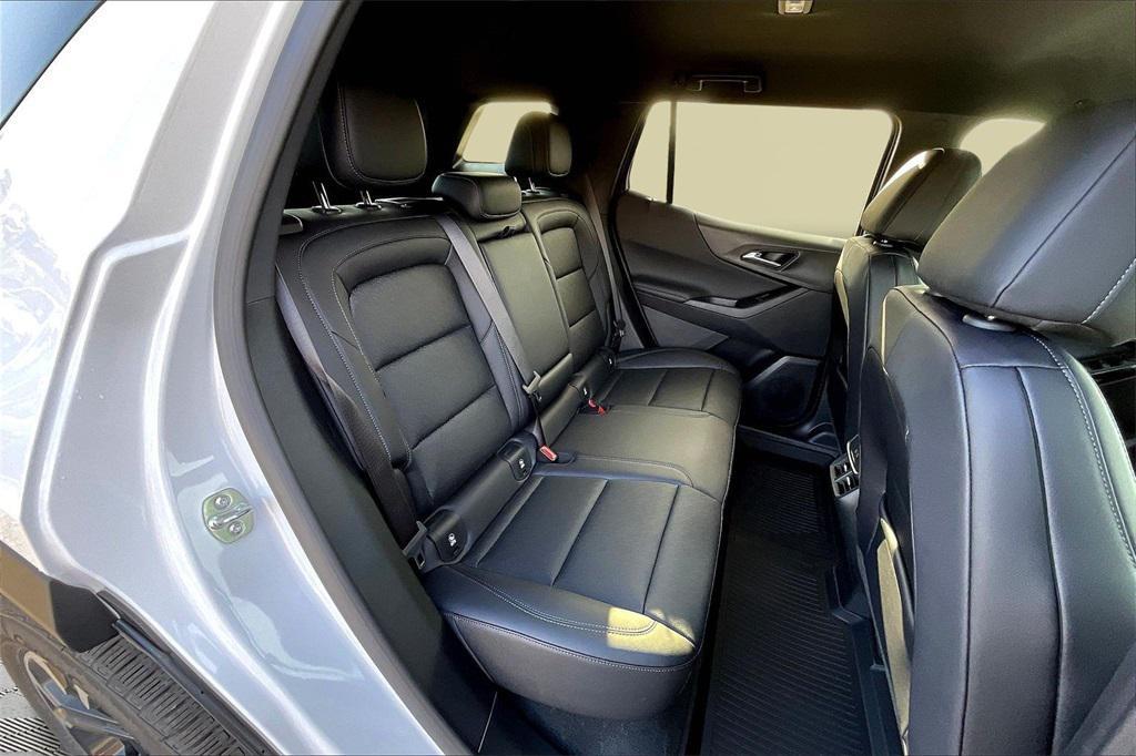 new 2026 Chevrolet Equinox car, priced at $30,859