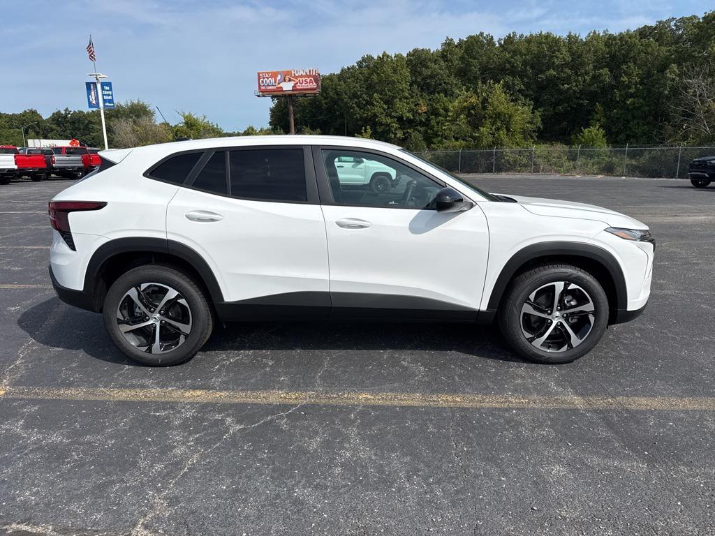 new 2025 Chevrolet Trax car, priced at $21,506