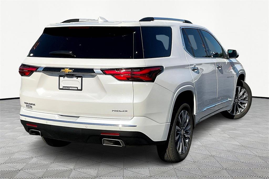 used 2023 Chevrolet Traverse car, priced at $35,000