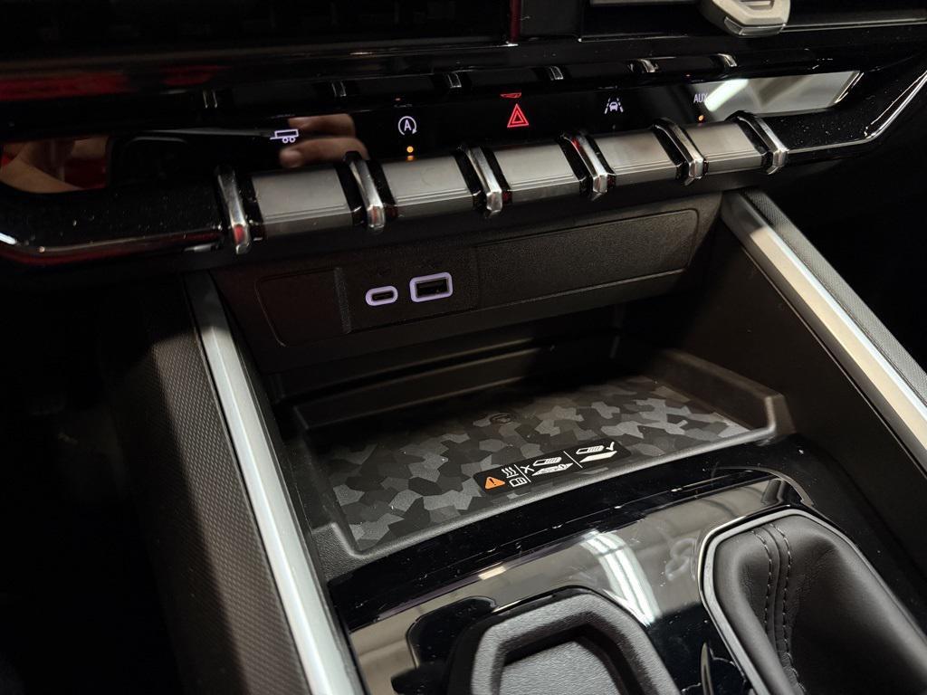 new 2025 Chevrolet Colorado car, priced at $36,513