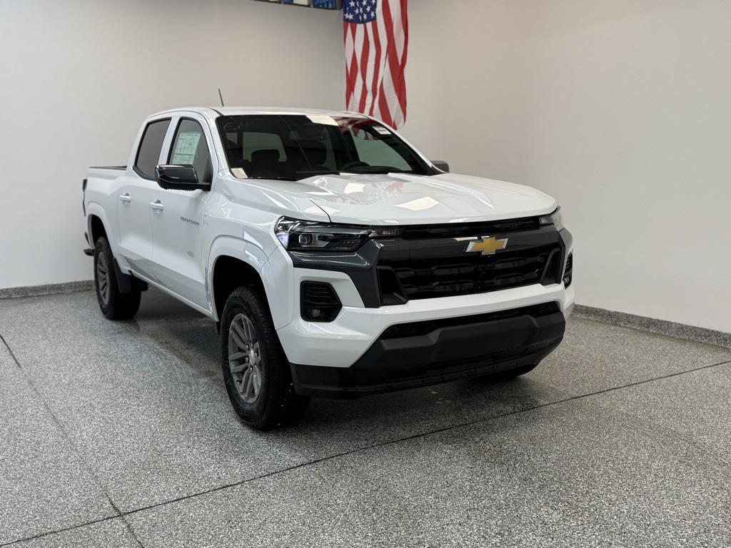new 2025 Chevrolet Colorado car, priced at $39,957