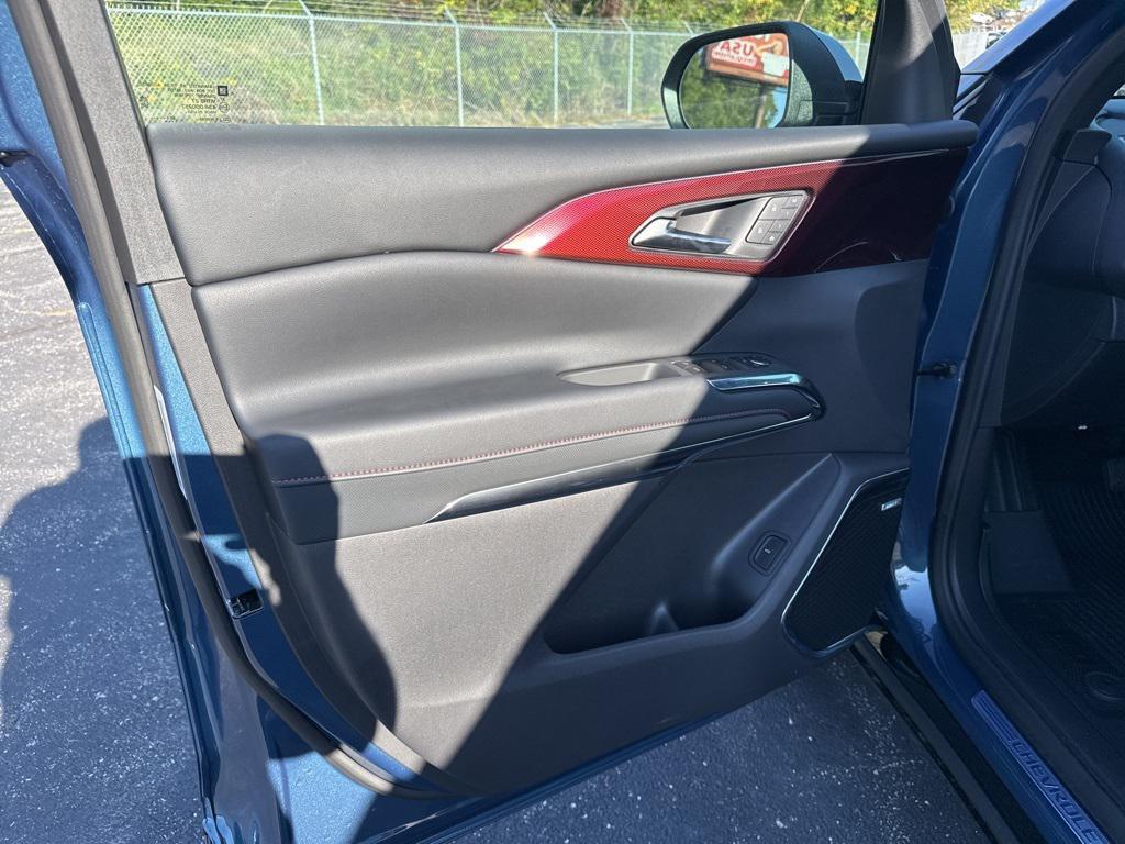 new 2026 Chevrolet Traverse car, priced at $56,173