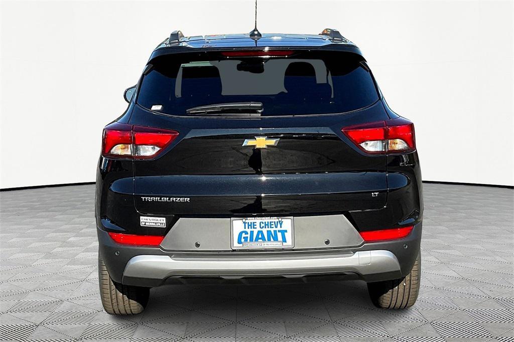 new 2026 Chevrolet TrailBlazer car, priced at $25,374