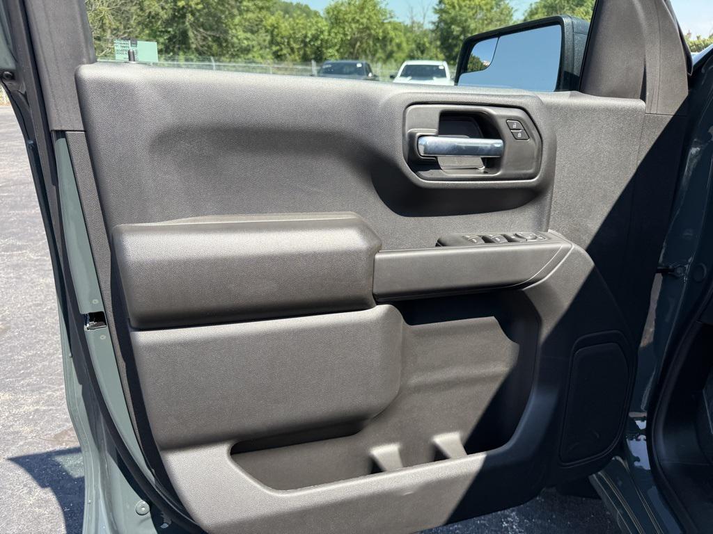 new 2025 Chevrolet Silverado 1500 car, priced at $42,445