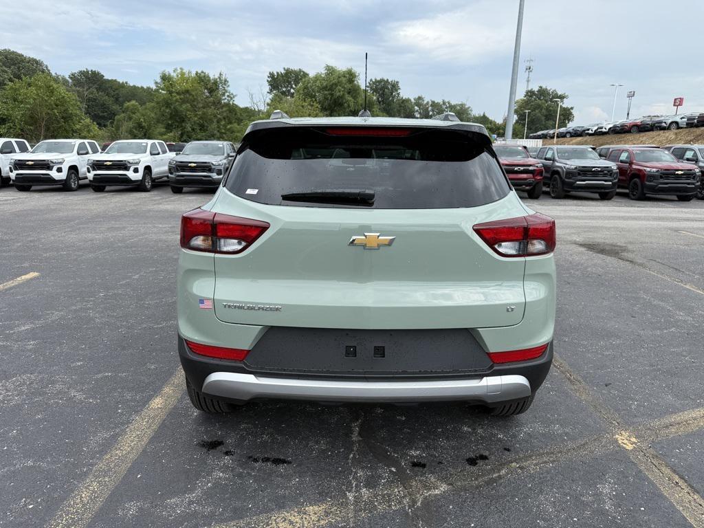 new 2026 Chevrolet TrailBlazer car, priced at $23,518