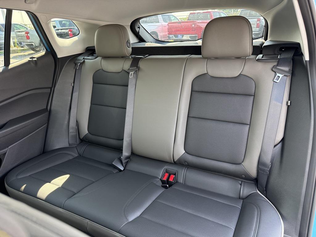 new 2025 Chevrolet Trax car, priced at $25,398