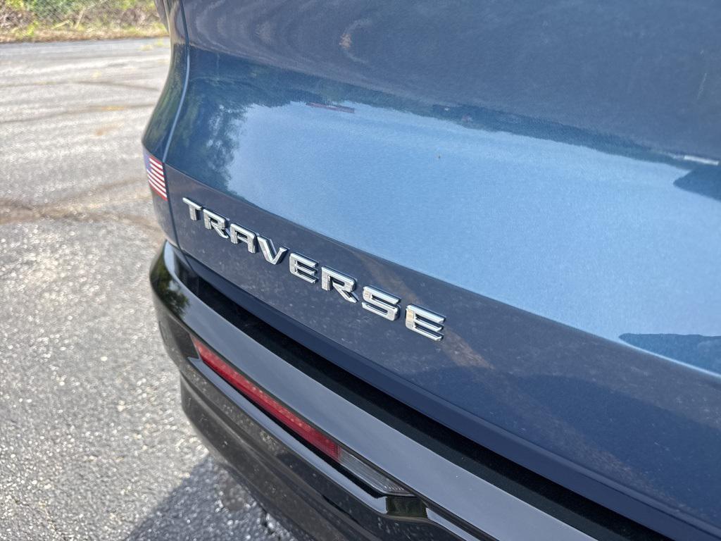new 2025 Chevrolet Traverse car, priced at $50,579