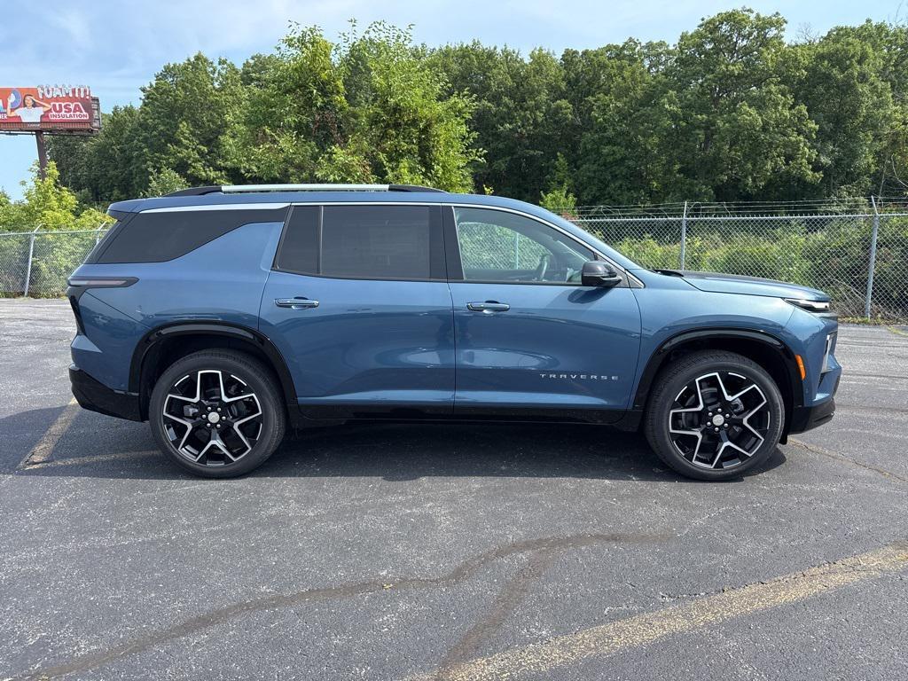 new 2025 Chevrolet Traverse car, priced at $50,579