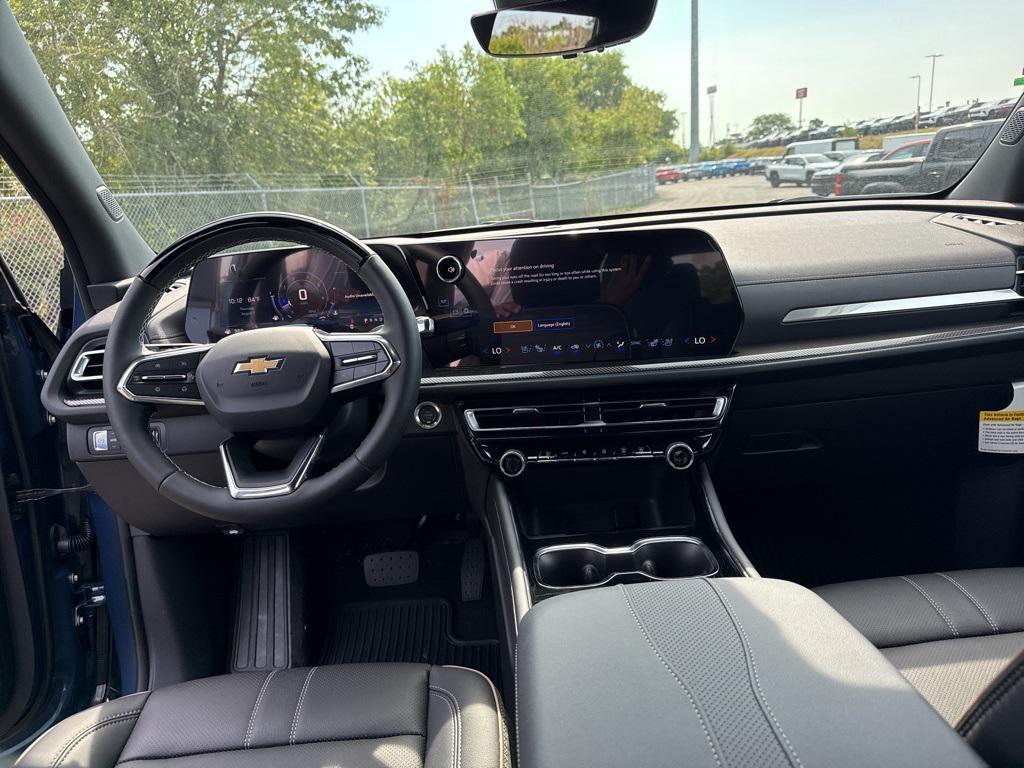 new 2025 Chevrolet Traverse car, priced at $50,579