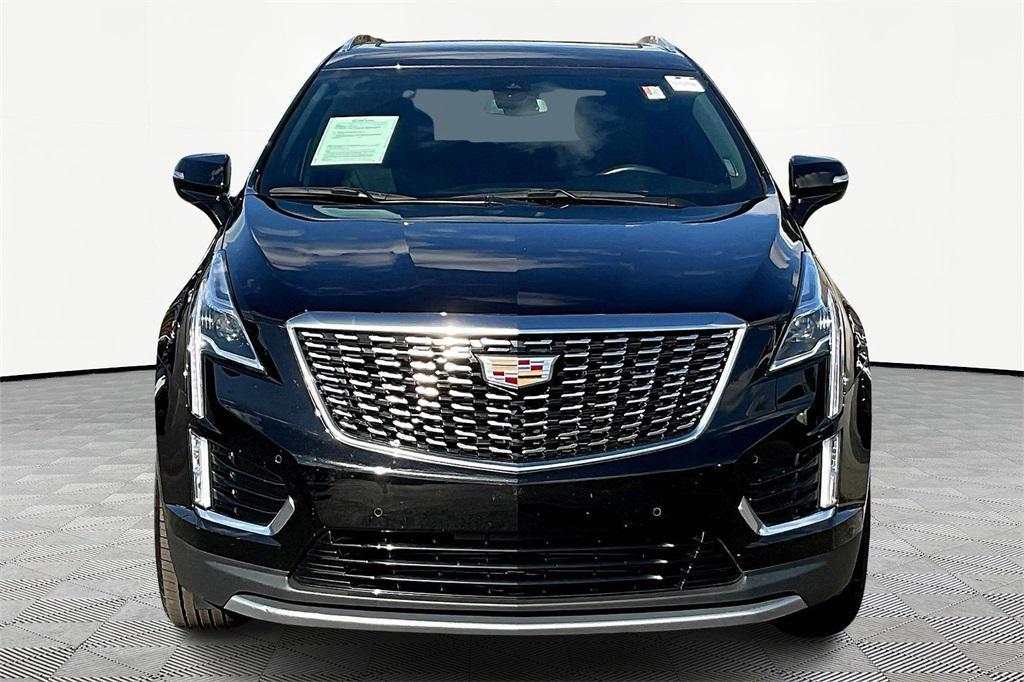 used 2022 Cadillac XT5 car, priced at $32,100