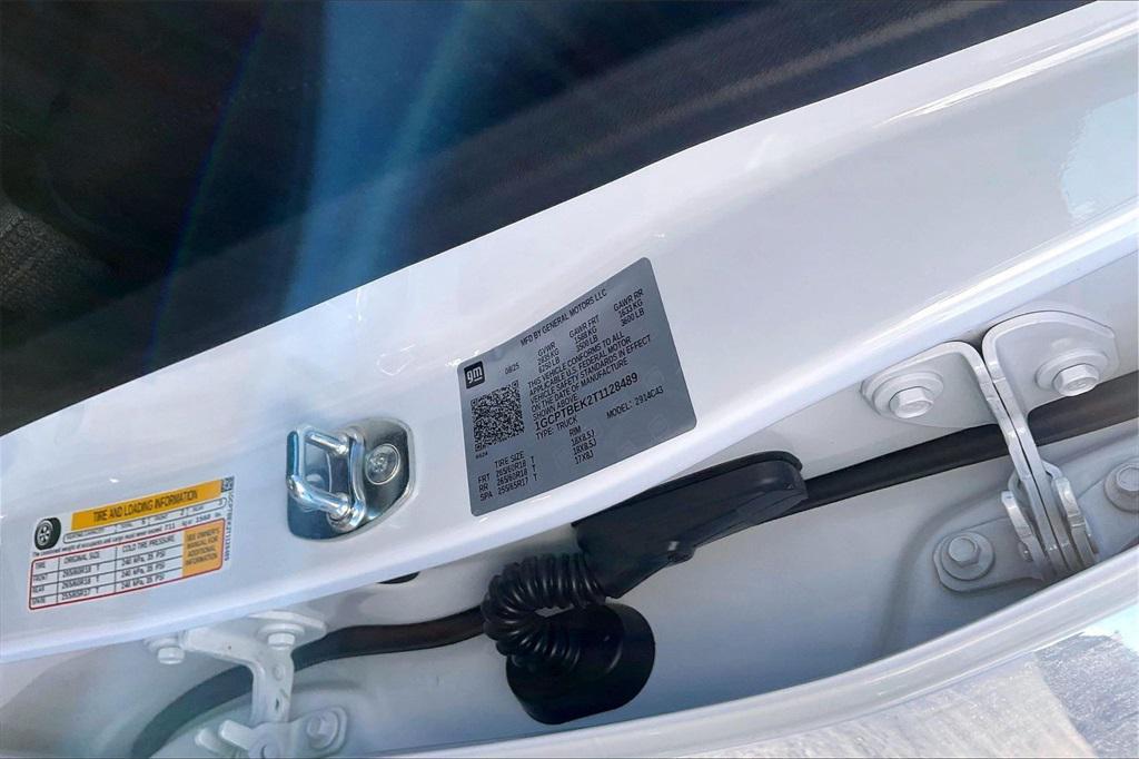 new 2026 Chevrolet Colorado car, priced at $37,657