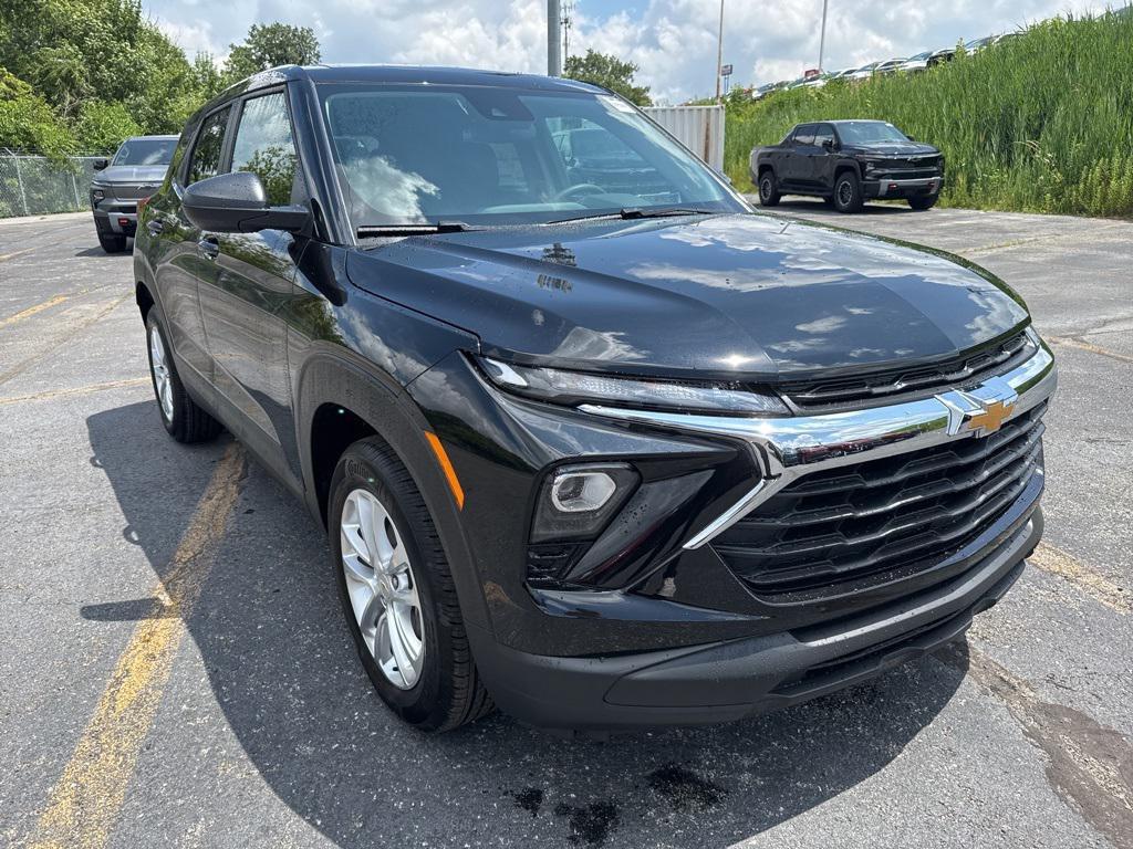new 2026 Chevrolet TrailBlazer car, priced at $23,242