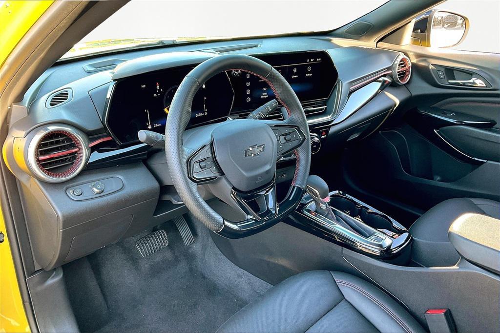 used 2025 Chevrolet Trax car, priced at $24,130