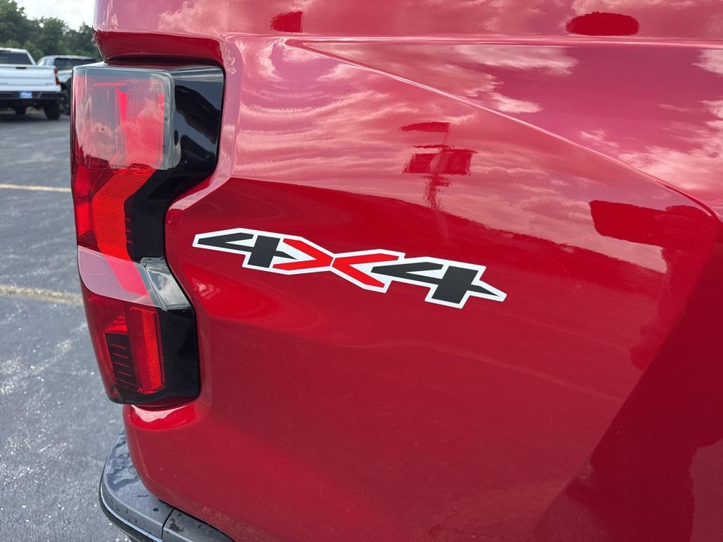 new 2026 Chevrolet Colorado car, priced at $38,105